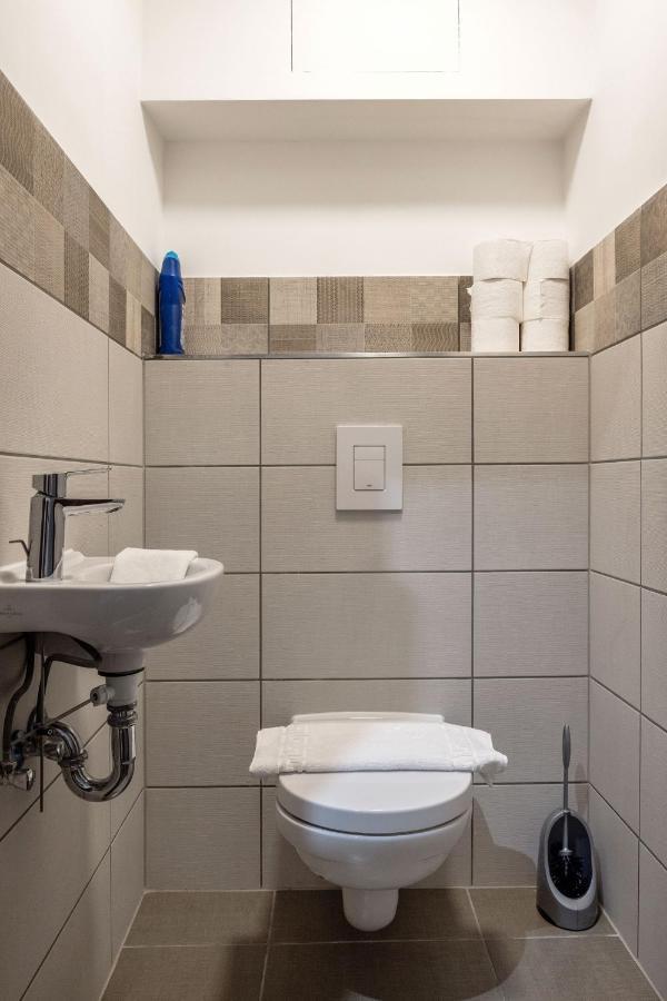 Walnut Tree Apartment Budapest Exterior photo